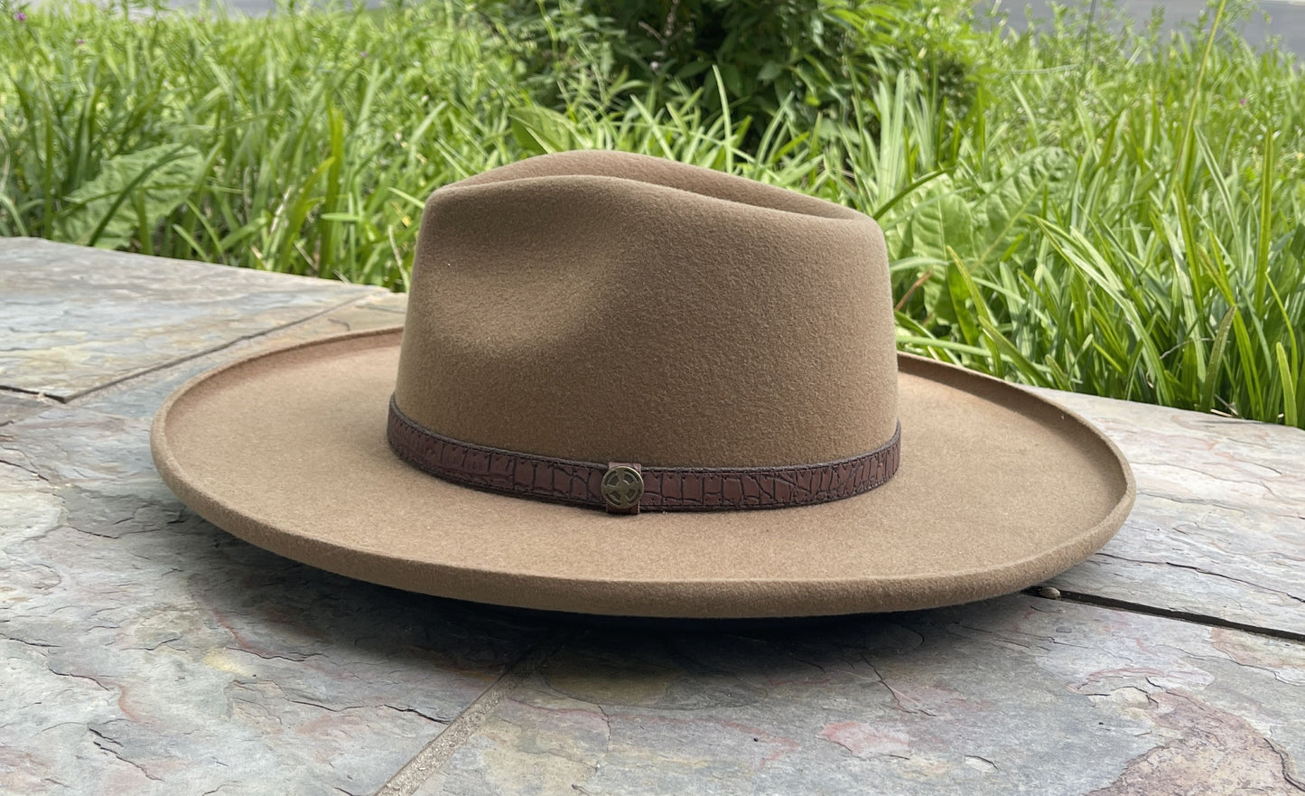 The Hudson - Tan Pencil Brim